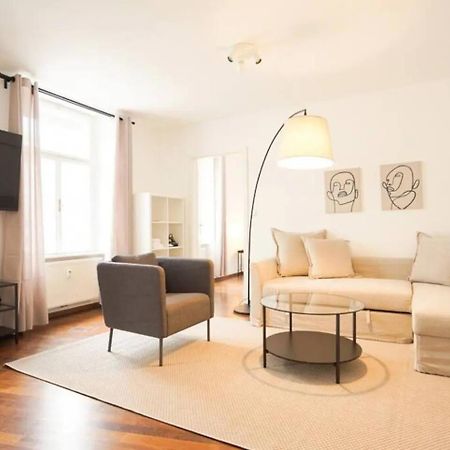 Authentic Austrian Flat In The South Of Vienna Apartman Mödlingi járás Kültér fotó