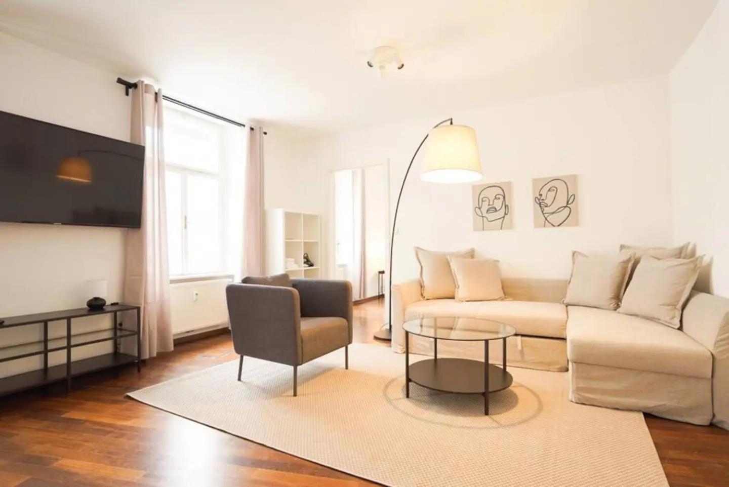 Authentic Austrian Flat In The South Of Vienna Apartman Mödlingi járás Kültér fotó