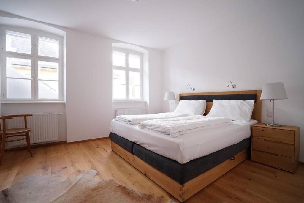 Authentic Austrian Flat In The South Of Vienna Apartman Mödlingi járás Kültér fotó